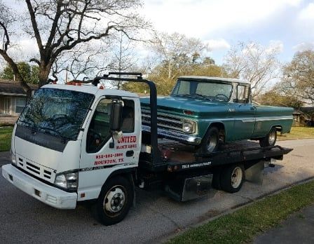 United Roadside & Towing Services