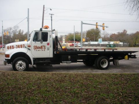 Spooks Towing & Storage