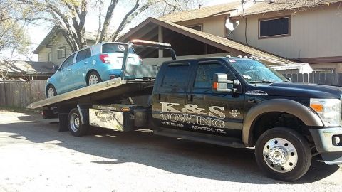 K&S Towing