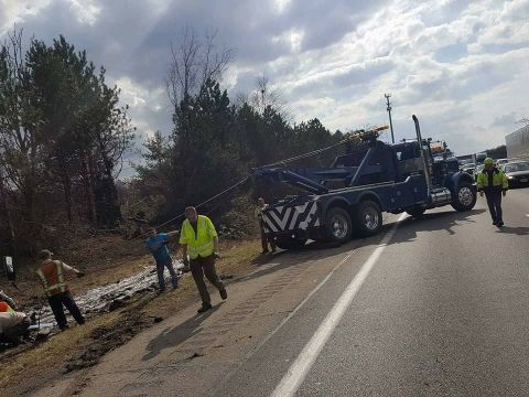 Eastland Crane And Towing