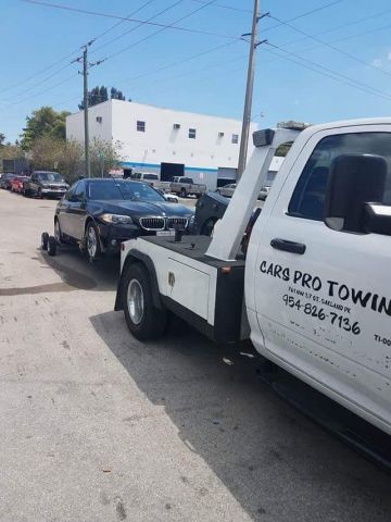 Cars Pro Towing