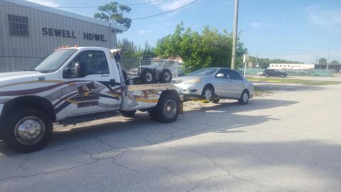 KW Wrecker Service