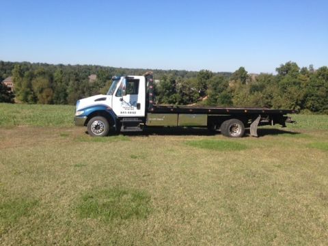 P & J Towing