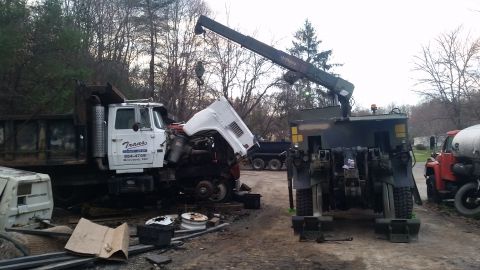 Owens Heavy Truck Towing