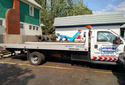 Knapp's Madison Auto and Towing